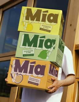 Packaging and Brand Identity for Mía Sugarcane Juice - thumbnail 9