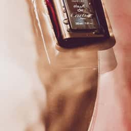 Still Life Photography and Set Design for Parfume - thumbnail 1