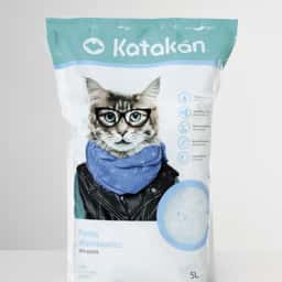 Packaging Rebranding for Katakán Pet Food - thumbnail 1