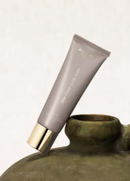 Visual Identity and Packaging for All I Am Beauty Brand - thumbnail 3