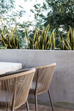 Boutique-hotel brand concept for Epicurian House - thumbnail 9