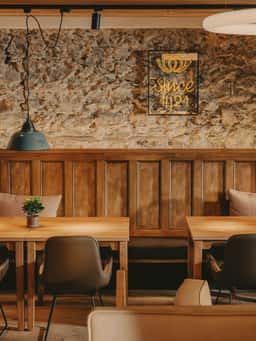 Brand refresh for a historic alpine hotel  - thumbnail 8
