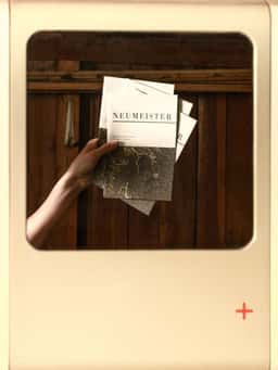 Brand world and packaging for a winery  - thumbnail 6