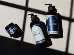 Brand identity and wayfinding for a boutique hotel  - thumbnail 2