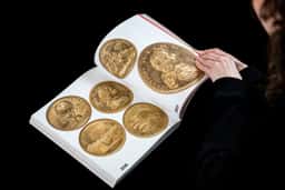 Book Design for Paris Musée - thumbnail 7