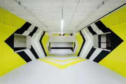 Signage for VAN B Parking Garage - thumbnail 4