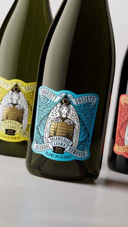 Brand Identity and Packaging for a Non-Alcoholic Wine - thumbnail 3