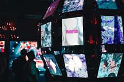 Corporate brand for a science accelerator - thumbnail 2