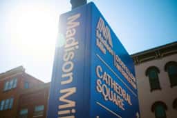 Wayfinding System for Madison Mile - thumbnail 2