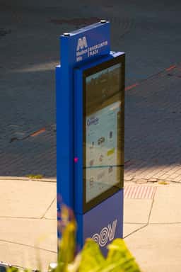 Wayfinding System for Madison Mile - thumbnail 9