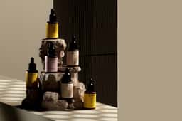 Brand Identity for Doctor Úraga Skincare Clinics - thumbnail 9