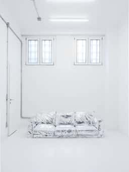 A mixed reality exhibition pairing virtual and physical sofas for artist Marcello Concari - thumbnail 7