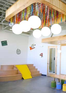 Brand Identity for a Children's Dental Clinic - thumbnail 7