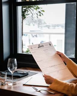 Restaurant Branding for Louie's by the Bay - thumbnail 9