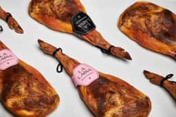 Brand Identity for La Labia Sausages - thumbnail 8
