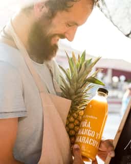 Packaging for El Frutero Fresh Fruit Juice - thumbnail 3
