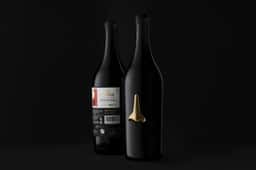 Packaging for De Nariz Signature Wines - thumbnail 5