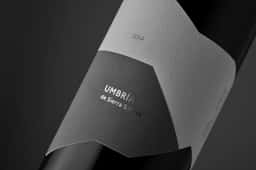 Packaging for Umbría Wine - thumbnail 4