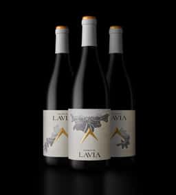 Packaging and Rebranding for Lavia Winery - thumbnail 2