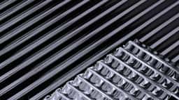 Experimental Motion Study of Light and Materials - thumbnail 2
