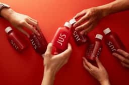 Brand identity and packaging for a cold-pressed juice pioneer  - thumbnail 2