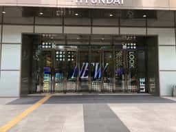 Environmental Graphic Identity for Hyundai Department Store Trade Center - thumbnail 3