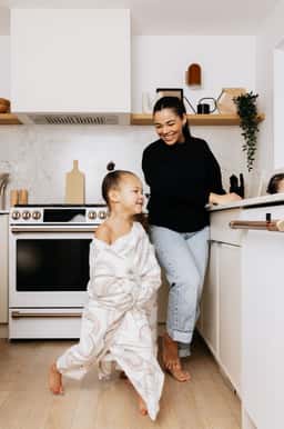 Brand Identity for Oneberrie Home and Bath - thumbnail 7