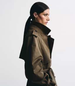 Brand Identity for Vera Wang Ready-To-Wear Launch - thumbnail 9