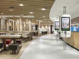 McDonald’s — Rethinking the Fast-Food Dining Experience - thumbnail 4