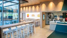 McDonald’s — Rethinking the Fast-Food Dining Experience - thumbnail 8