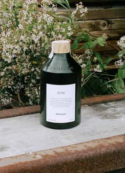 Packaging and Brand Identity for Menaud - thumbnail 7