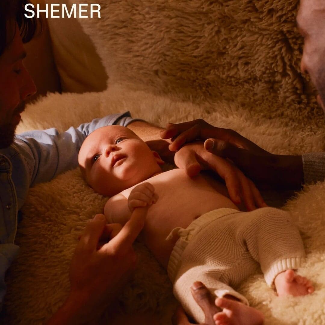 Brand Identity For An Iconic Online Bookstore