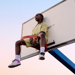 Advertising Campaign For Xiaomi 13t Smartphone cover image