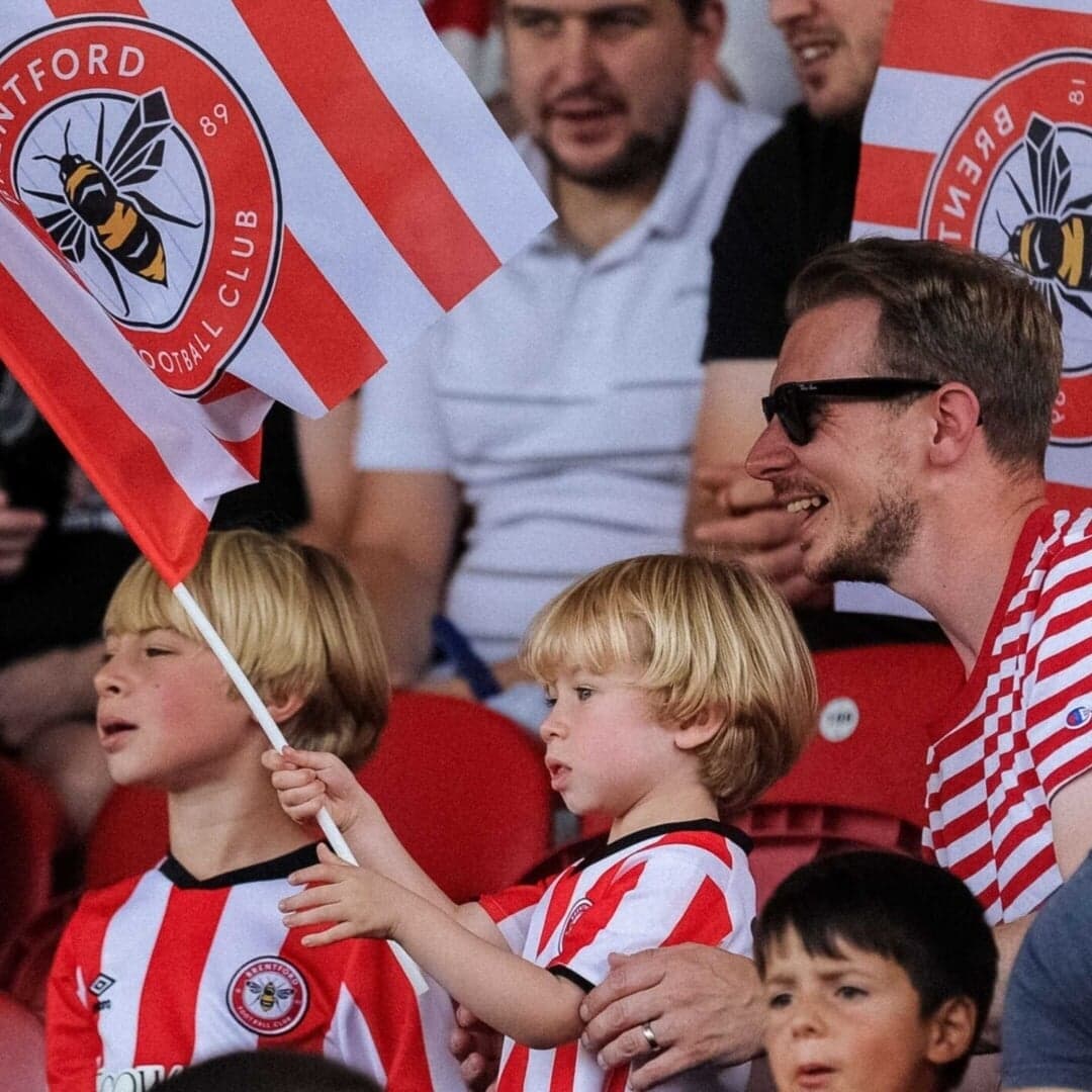 Crest Redesign For Brentford Football Club