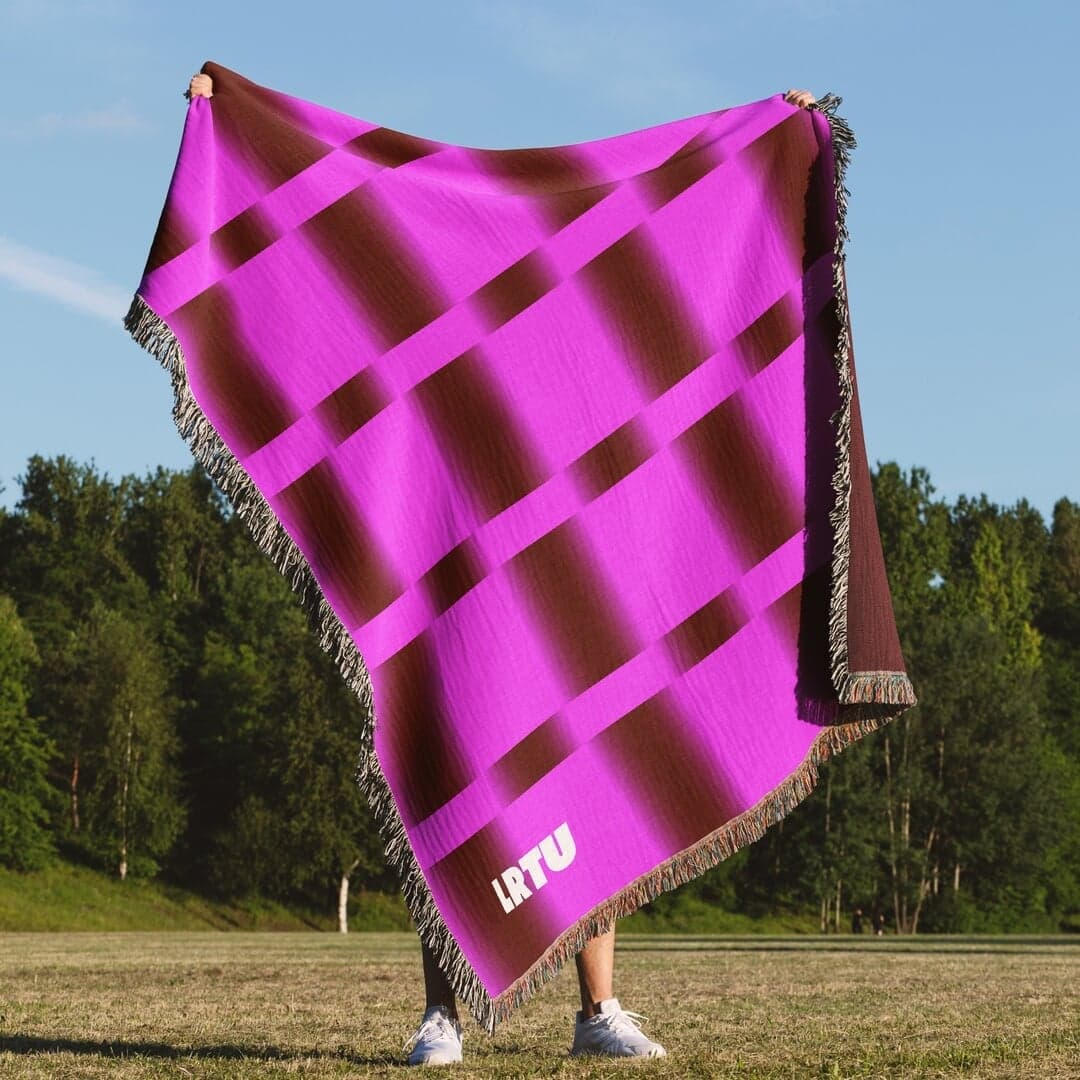 Brand Identity For Lrtu