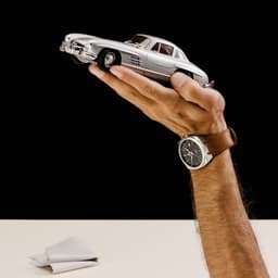 Set Design And Photography For Mercedes-benz Classic Magazin cover image