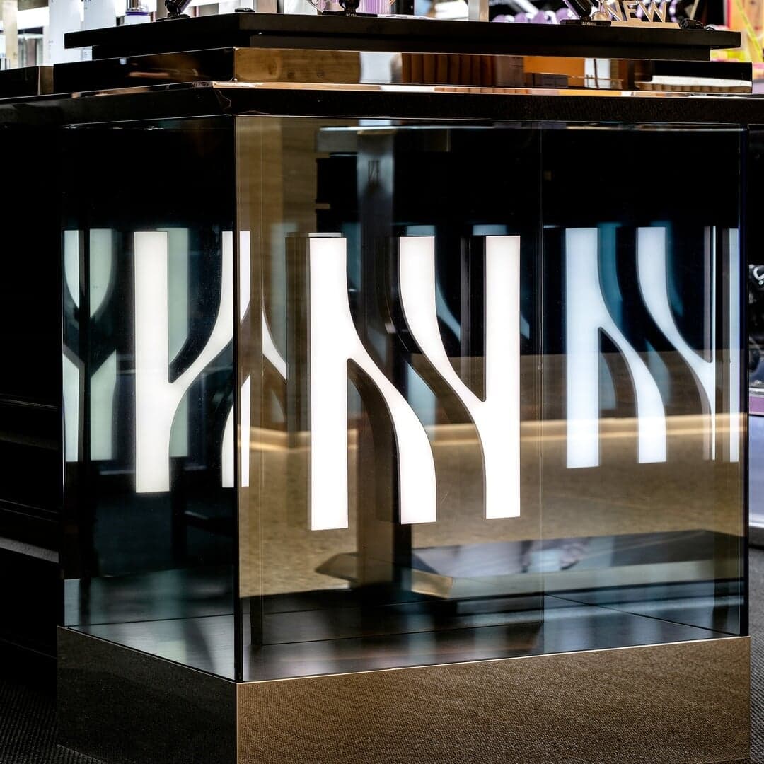 Brand Identity Renewal For Hera Cosmetics