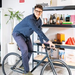 Studio Identity And Positioning For Onmi Design cover image