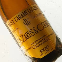 Brand Identity And Type Design For Salón Cosa cover image