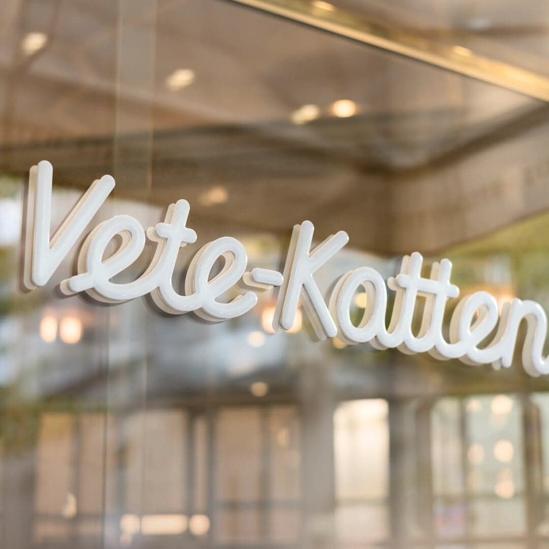Brand Identity Redesign For Historic Stockholm Café Vete-katten