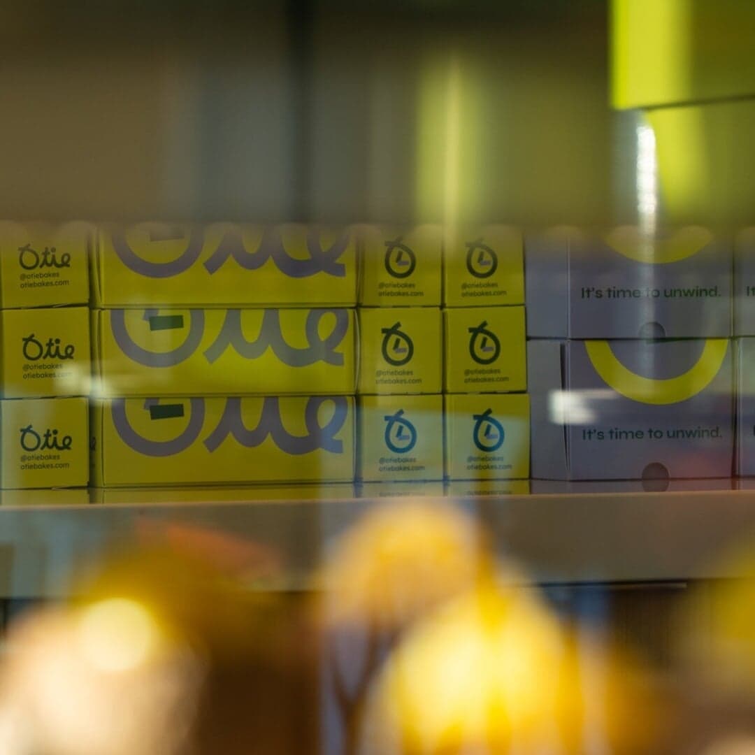 Naming And Brand Identity For Otie Bakehouse