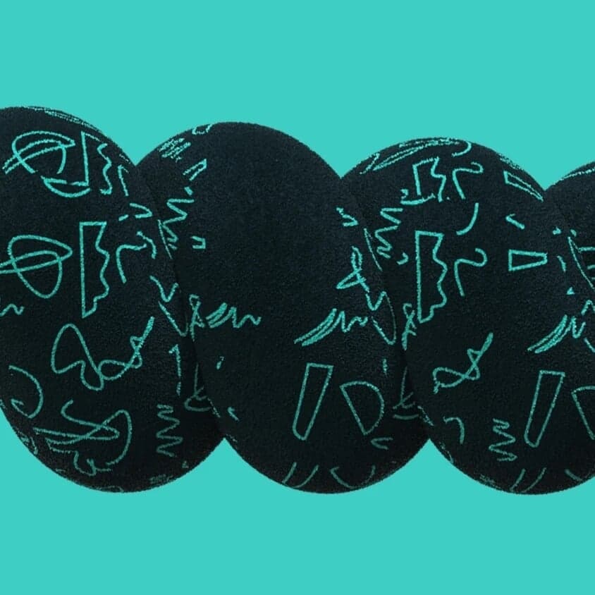 Motion Design for Shapes of Money
