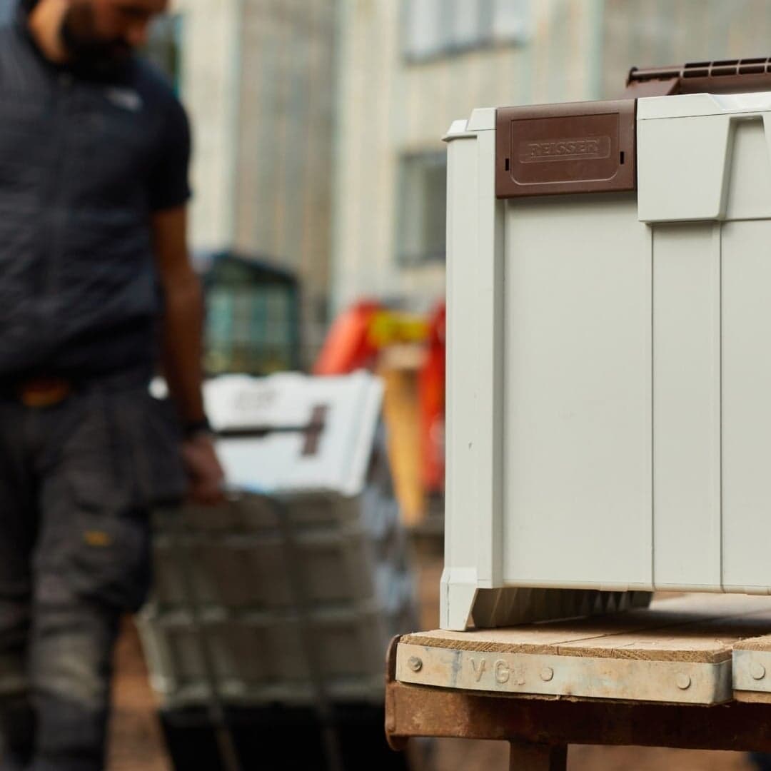Campaign And Video Production For Reisser Crate Mate