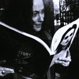 Television Campaign For Dutch Magazine cover image