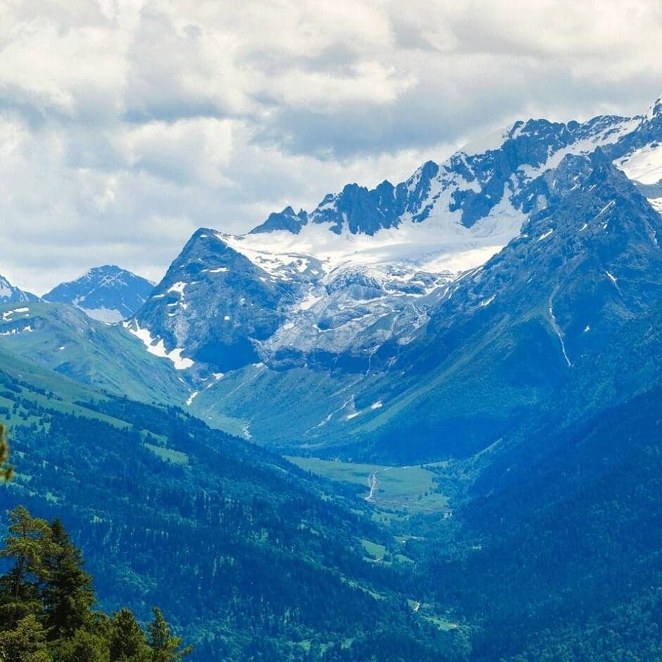 Brand Identity For Kurorty Severnogo Kavkaza