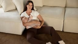 Brand Identity for Ellah Nursing Activewear - thumbnail 5