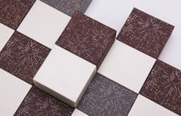 Red Packet Packaging for Polytrade Paper - thumbnail 4