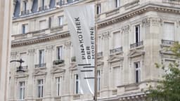 Visual Identity for Pinakothek Der Moderne - thumbnail 7