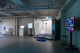 Interactive Installation for Collaborative Persuasion - thumbnail 8