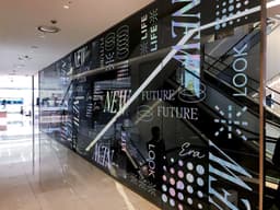 Environmental Graphic Identity for Hyundai Department Store Trade Center - thumbnail 6